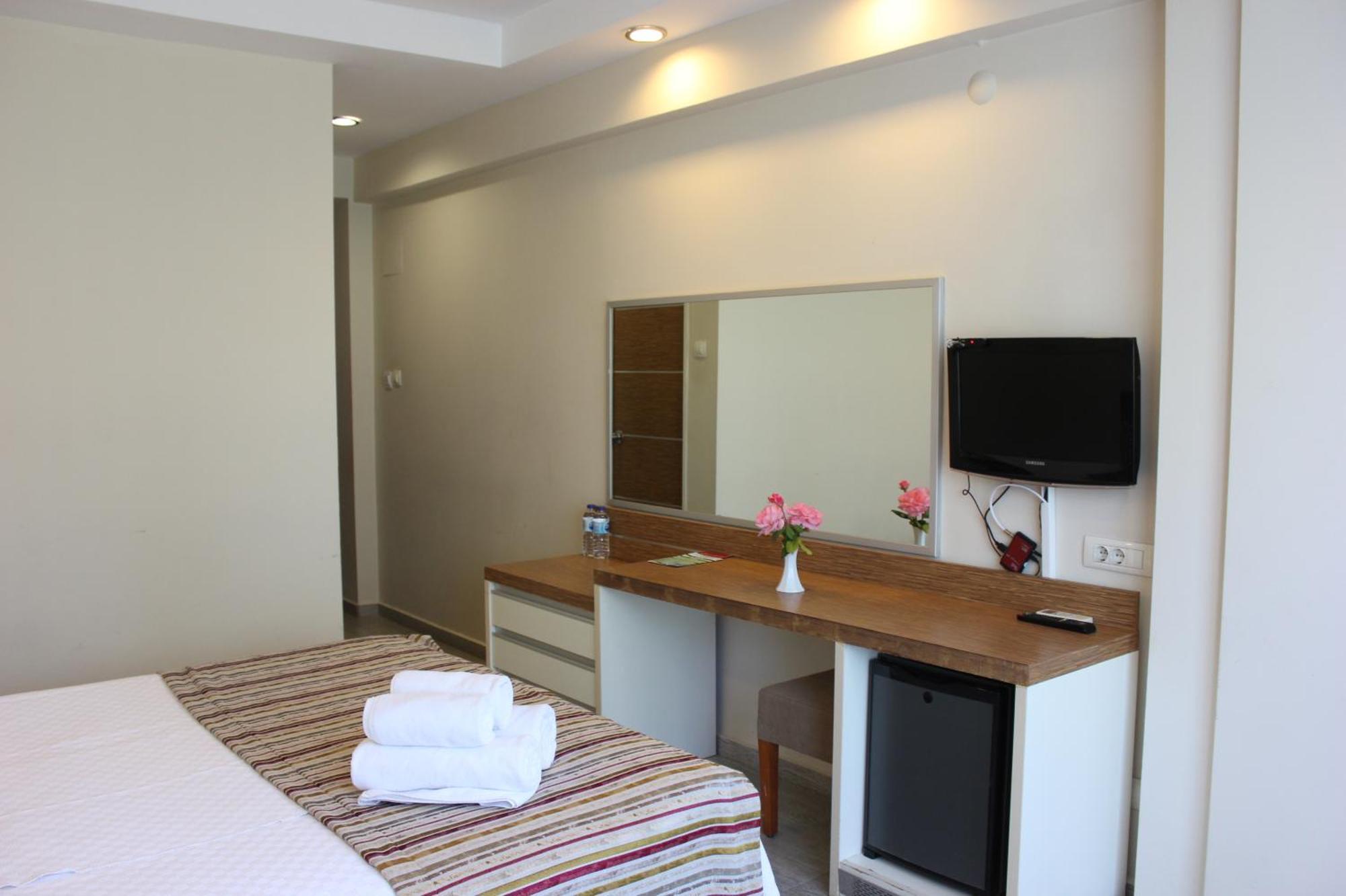 Balcova Termal Hotel Smirne Esterno foto