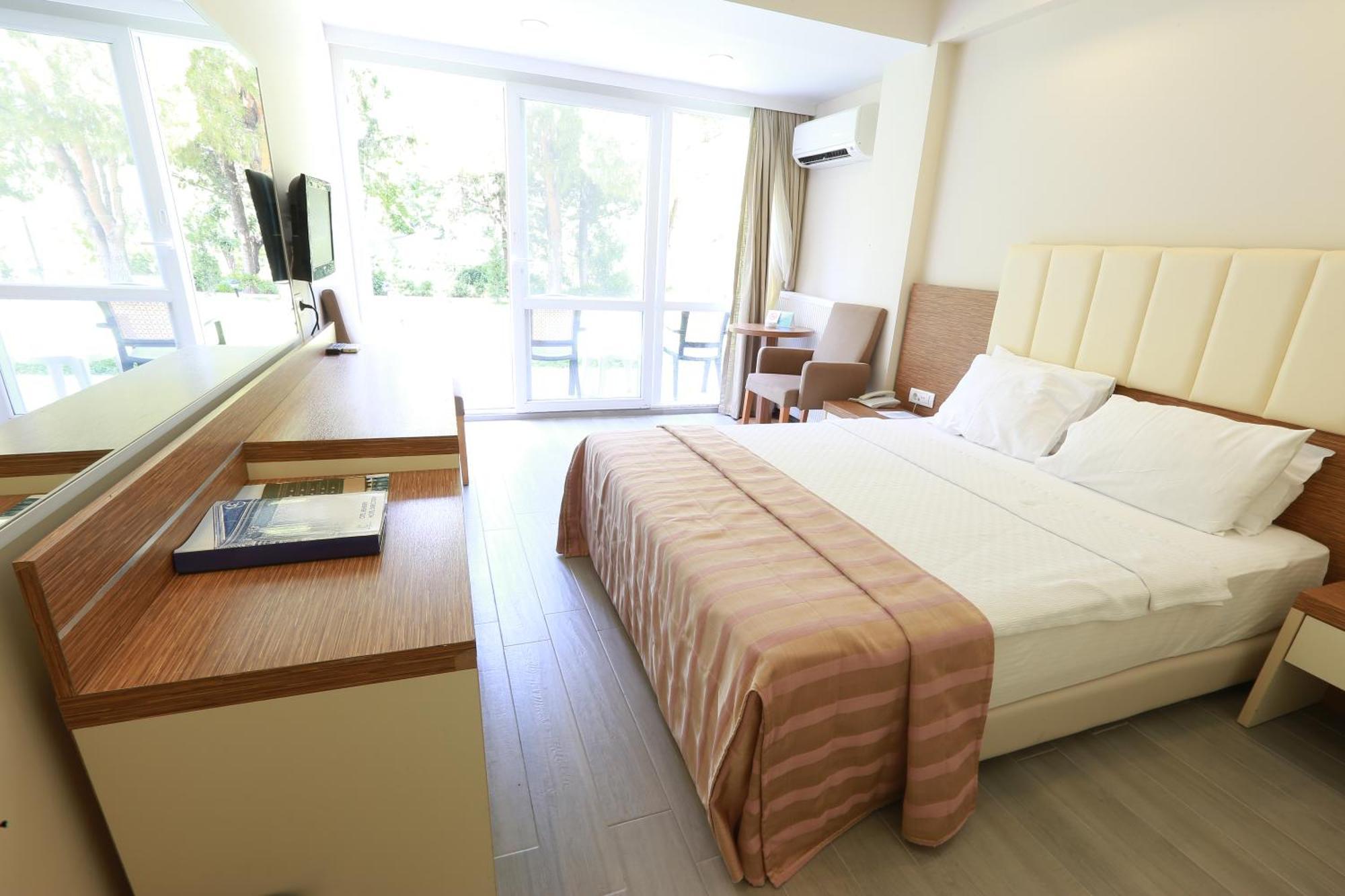 Balcova Termal Hotel Smirne Esterno foto