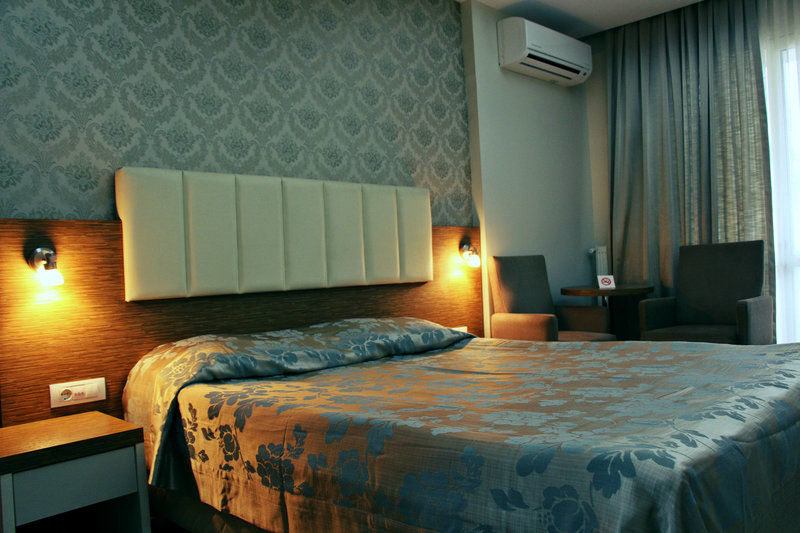 Balcova Termal Hotel Smirne Esterno foto